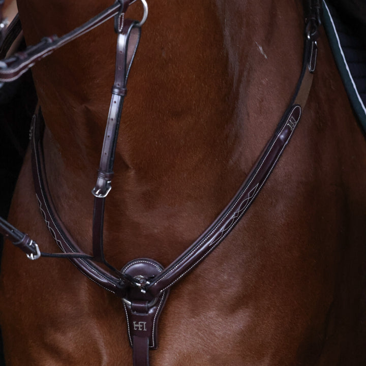 HFI Pro Line Breastplate Alba with Martingale