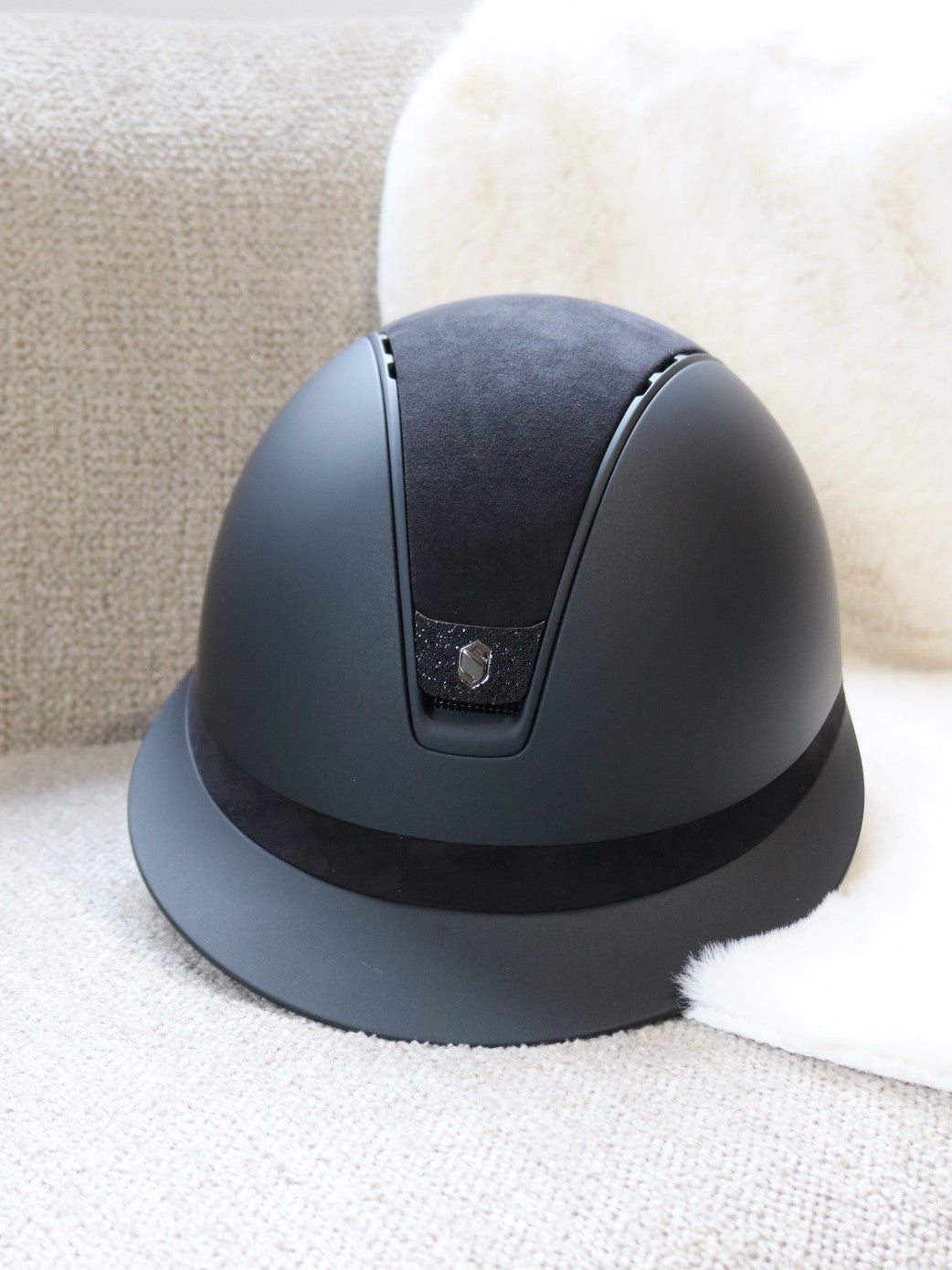Samshield 2.0 Miss Shield shadowmatt riding helmet Alcantara Crystal Blazon Black