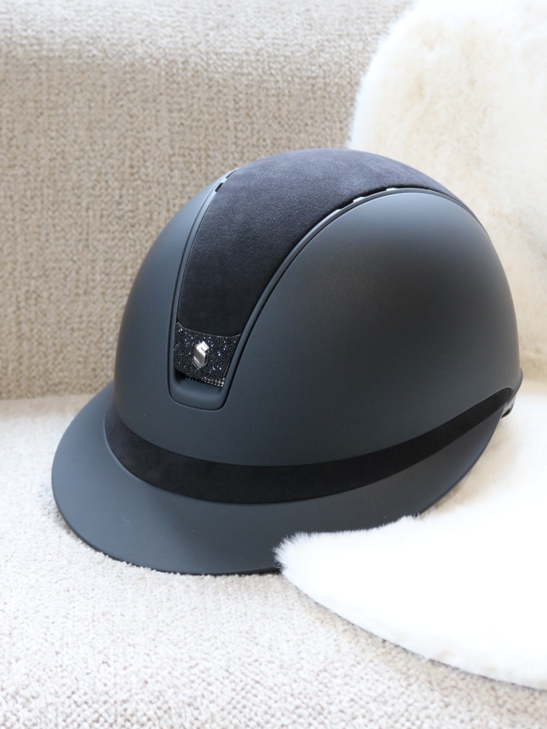 Samshield 2.0 Miss Shield shadowmatt riding helmet Alcantara Crystal Blazon Black