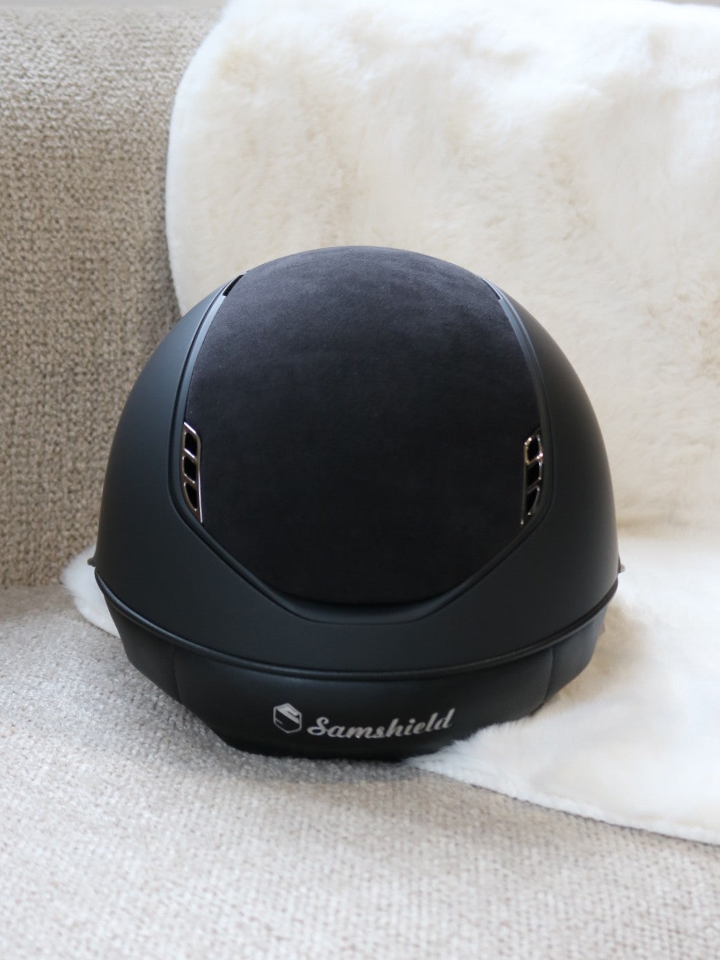 Samshield 2.0 Miss Shield shadowmatt riding helmet Alcantara Crystal Blazon Black