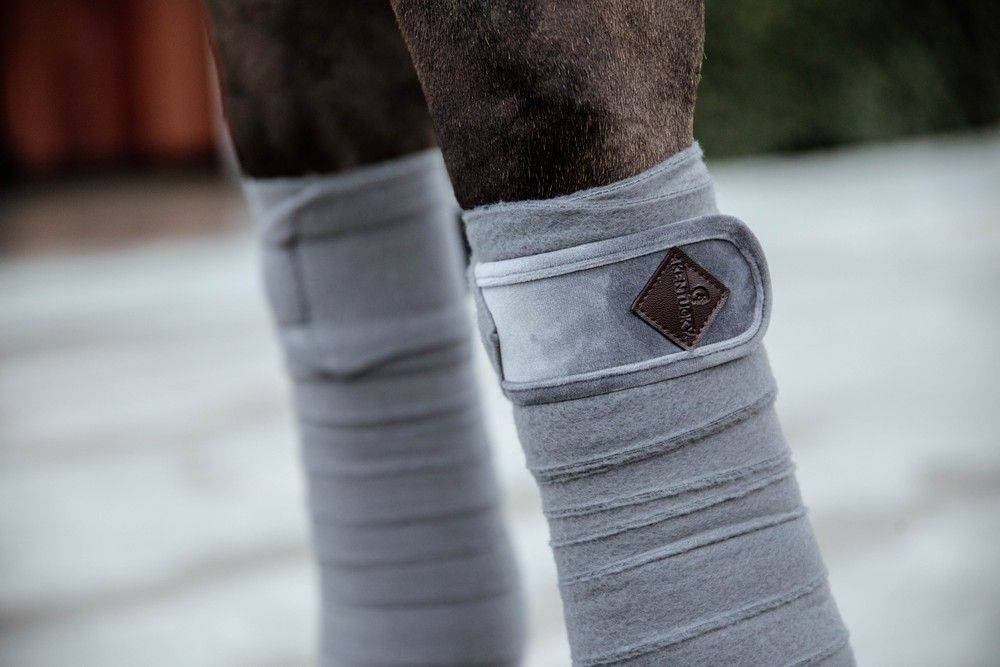 Kentucky Horsewear Polar Fleece bandages basic velvet grey
